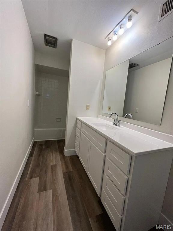 TAMARACK ESTATES - Residential Lease