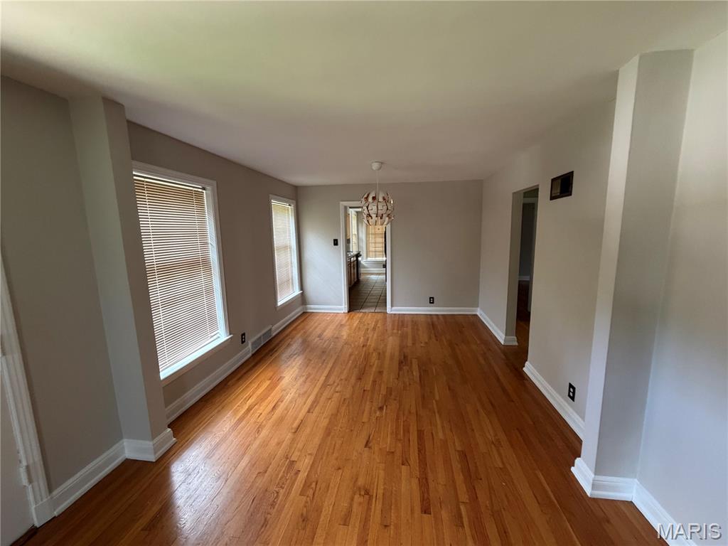 Mc Knight Park - Residential