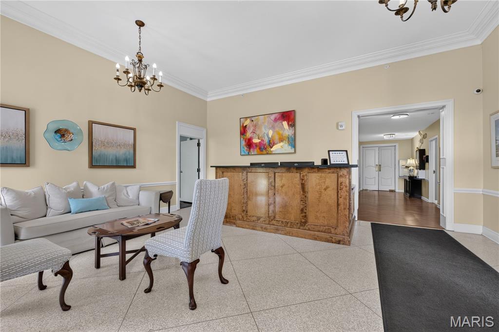 Hanley Towers Apts Condo - Residential
