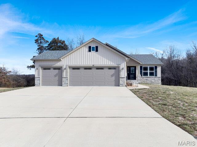 ?? Price Improvement = Instant Equity! 21 Knollwood Ct., Cottleville, MO ???

A beautiful custom home that is only 4.5 years old, situated on a rare .5 acre tree-lined cul-de-sac in Cottleville.  This newer home is located in the desirable Cottleville community.  It is a thoughtfully designed home combining modern upgrades with privacy and convenience.

This home is a Craftsman-style home with three bedrooms and two bathrooms on the main level.  All bedrooms include upgraded custom closet organizer systems.  The primary bedroom includes an 
en suite.  It includes a walk-in closet with custom soft-closed cabinetry and a dual-sink vanity.

The Great Room features a vaulted ceiling highlighting the natural stone wood-burning fireplace, creating a warm and welcoming centerpiece.  Throughout the home, you will find custom soft corners that are highly desired.

The stunning kitchen features a spacious butterfly island, upgraded soft-close custom cabinetry, a convenient pot filler, and an exceptionally designed custom pantry offering exceptional organization and storage.  This pantry is so very cleverly designed that your coffee bar is included.  This home also features an attic fan.  This is something that you do not find in most new homes.

The walk-out lower level features 9' ceilings and rough-in plumbing that opens to a private backyard with a peaceful tree-lined backdrop for outdoor living. Perfect for expanding your living space.

An oversized three-car garage includes custom extra-large doors and an additional foot of depth, providing ample space for vehicles, additional storage, or hobbies.  Extra electrical outlets make seasonal lighting and holiday decor not only functional, but also easy for the homeowner.

Enjoy the privacy of a large homesite while conveniently located near major roads, highways, parks, restaurants, shopping, and everyday amenities.  This home offers the perfect blend of space, quality craftsmanship, and an unbeatable Cottleville location.