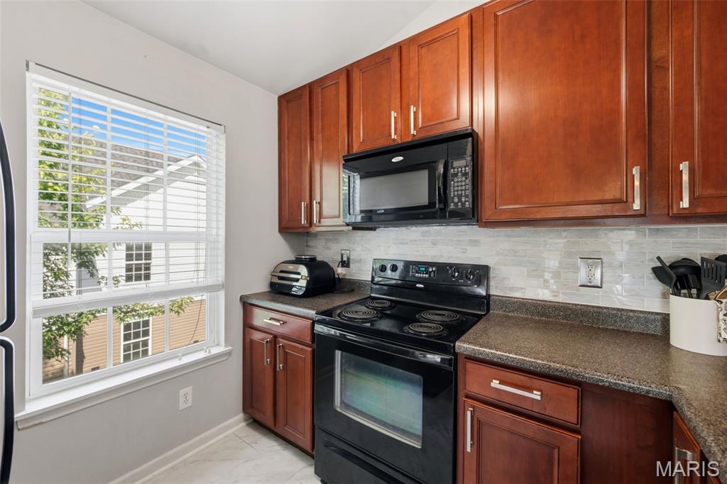 Springhurst Terrace #5 - Residential