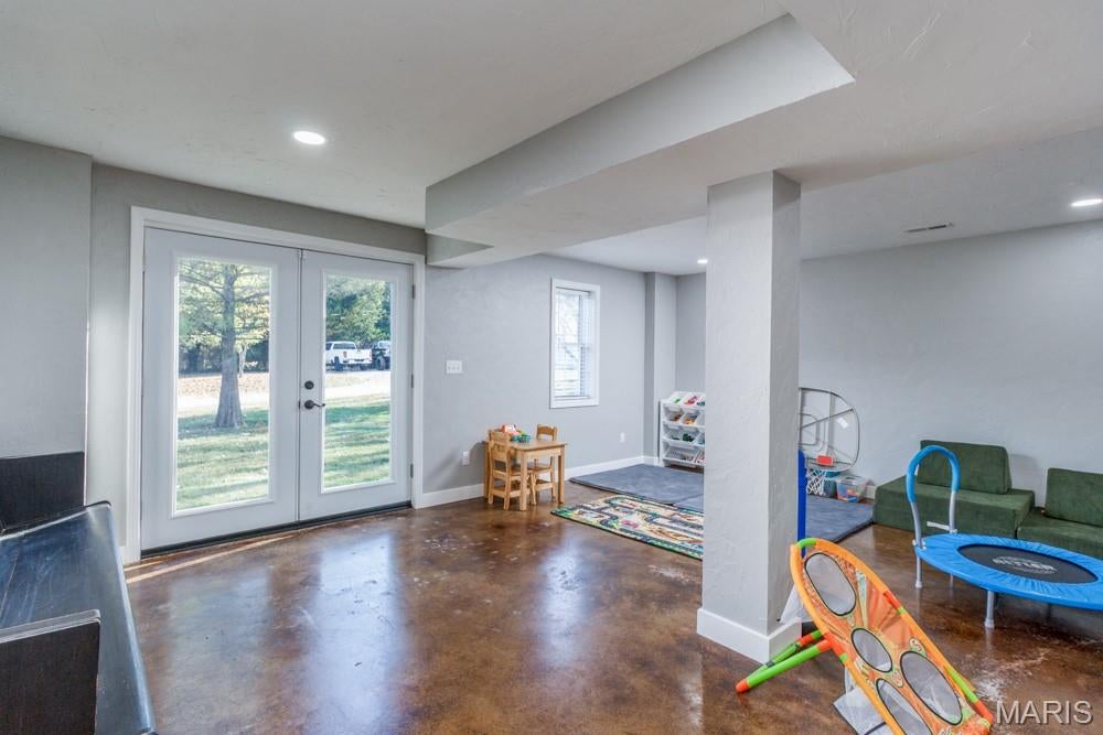 MEADOWLAKE ESTATES - Residential