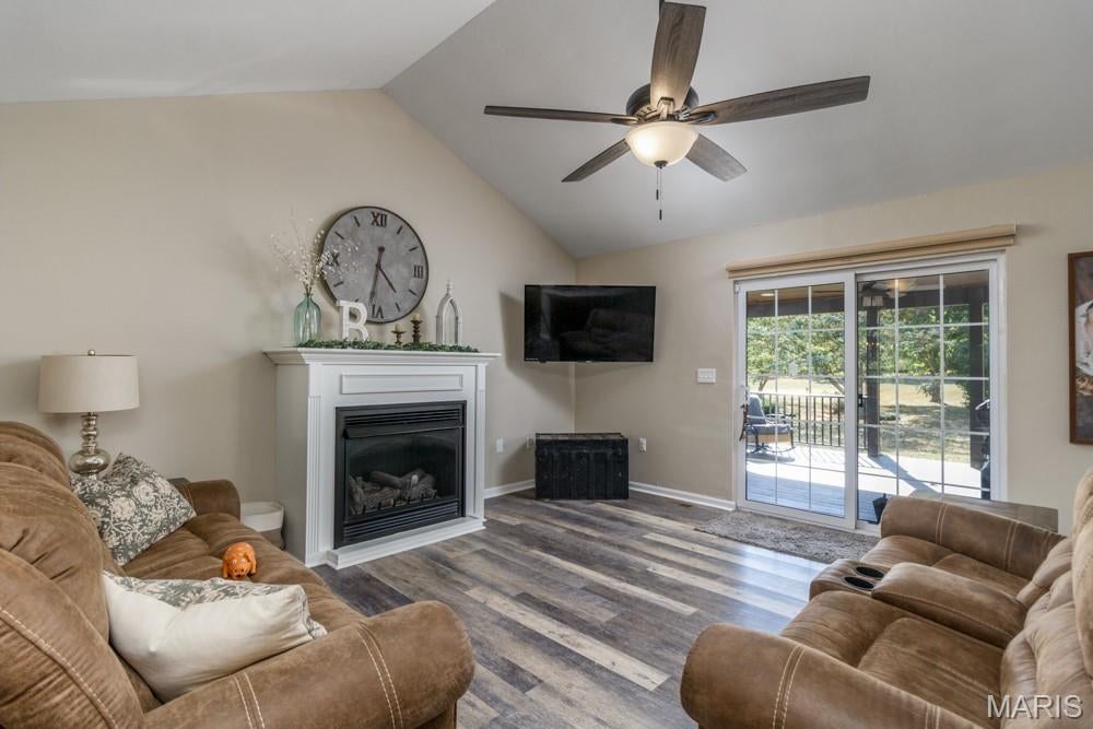 MEADOWLAKE ESTATES - Residential