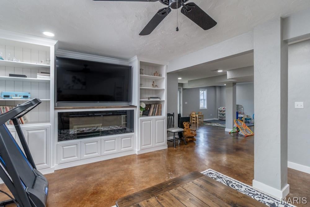 MEADOWLAKE ESTATES - Residential
