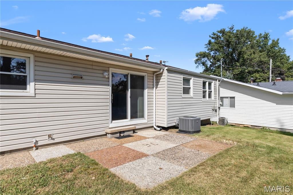 Foxborough 1 - Residential