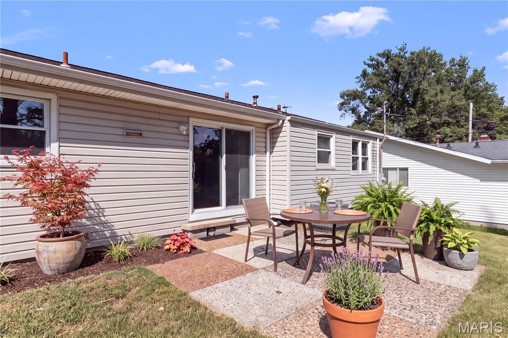 Foxborough 1 - Residential