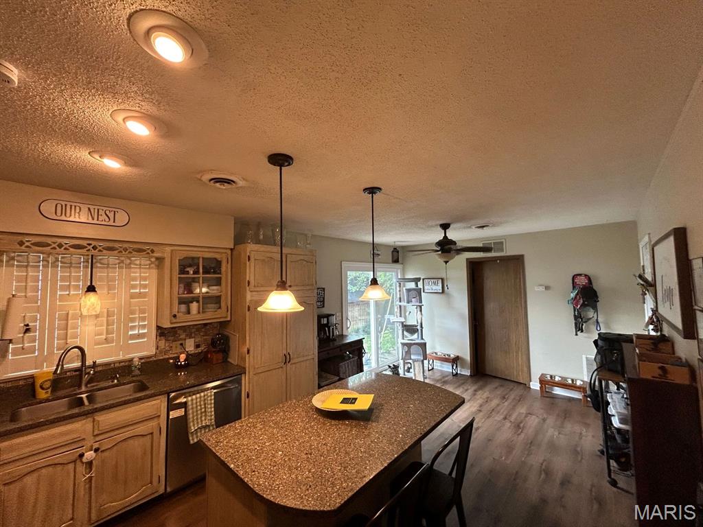 Sycamore Flats - Residential