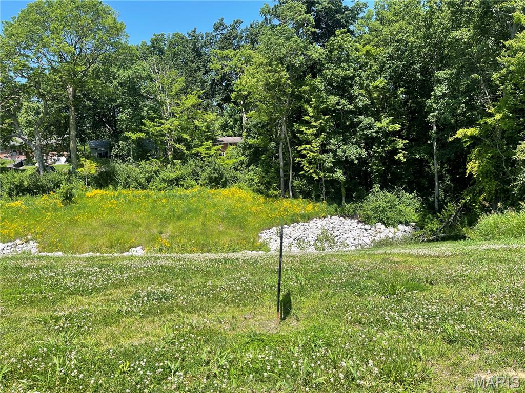 Summerfield - Land