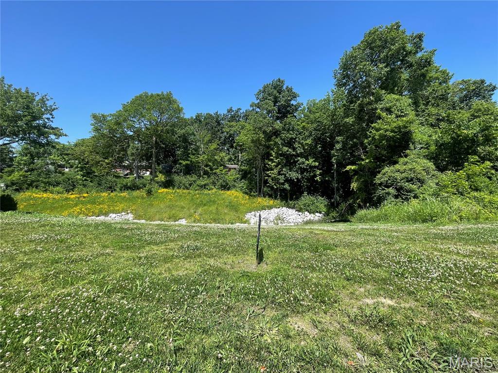 Summerfield - Land