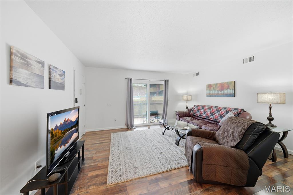 Rustic View Condo Bldg G Unit - Residential