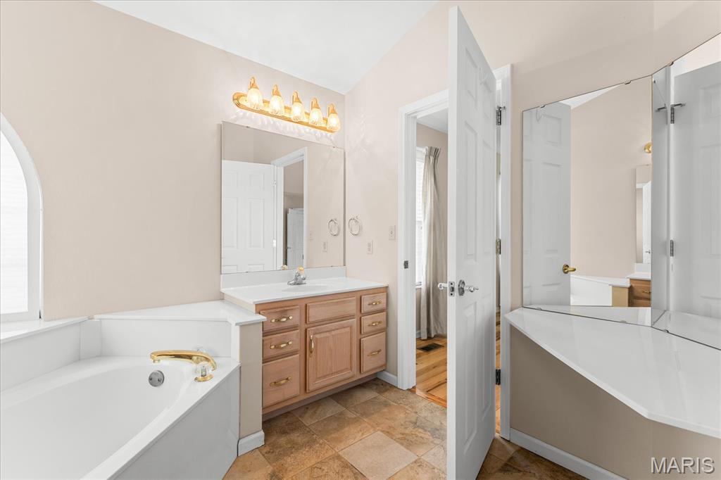 Manors At Woodfield 4th Add - Residential