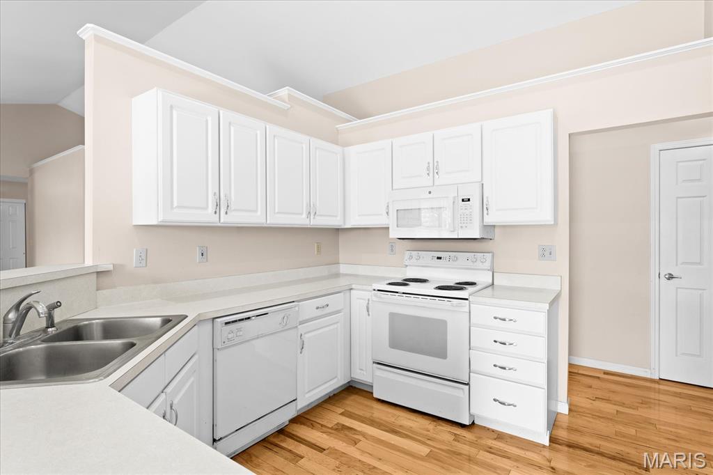 Manors At Woodfield 4th Add - Residential