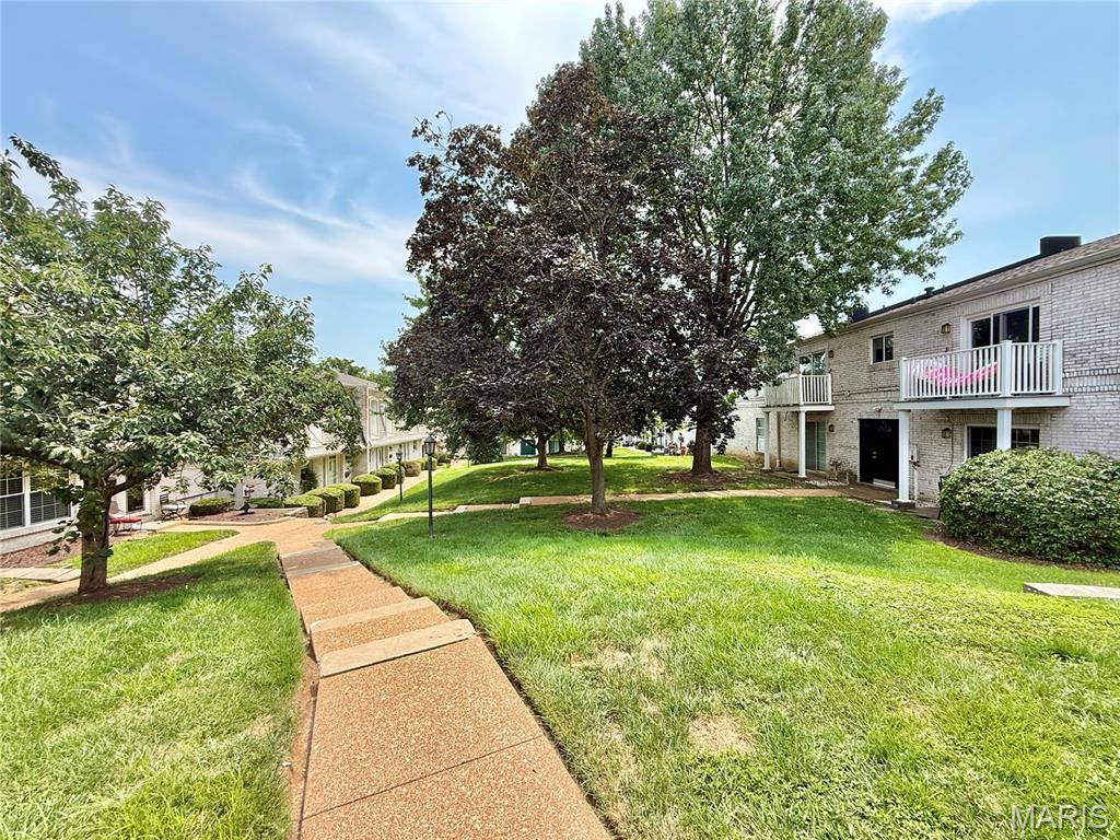 Chateau De Ville Condo Sec - Residential