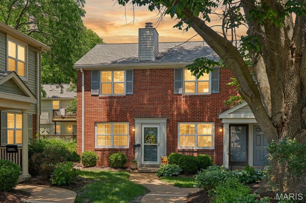 Brentwood Forest Condo - Residential