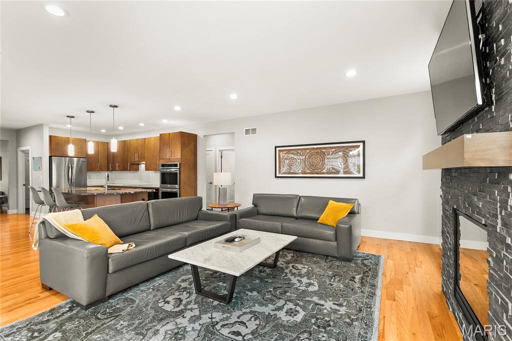 Maple Hill - Residential
