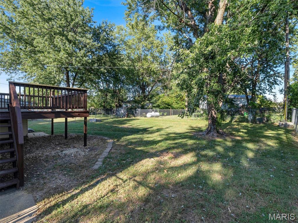 Lake Mdws - Residential