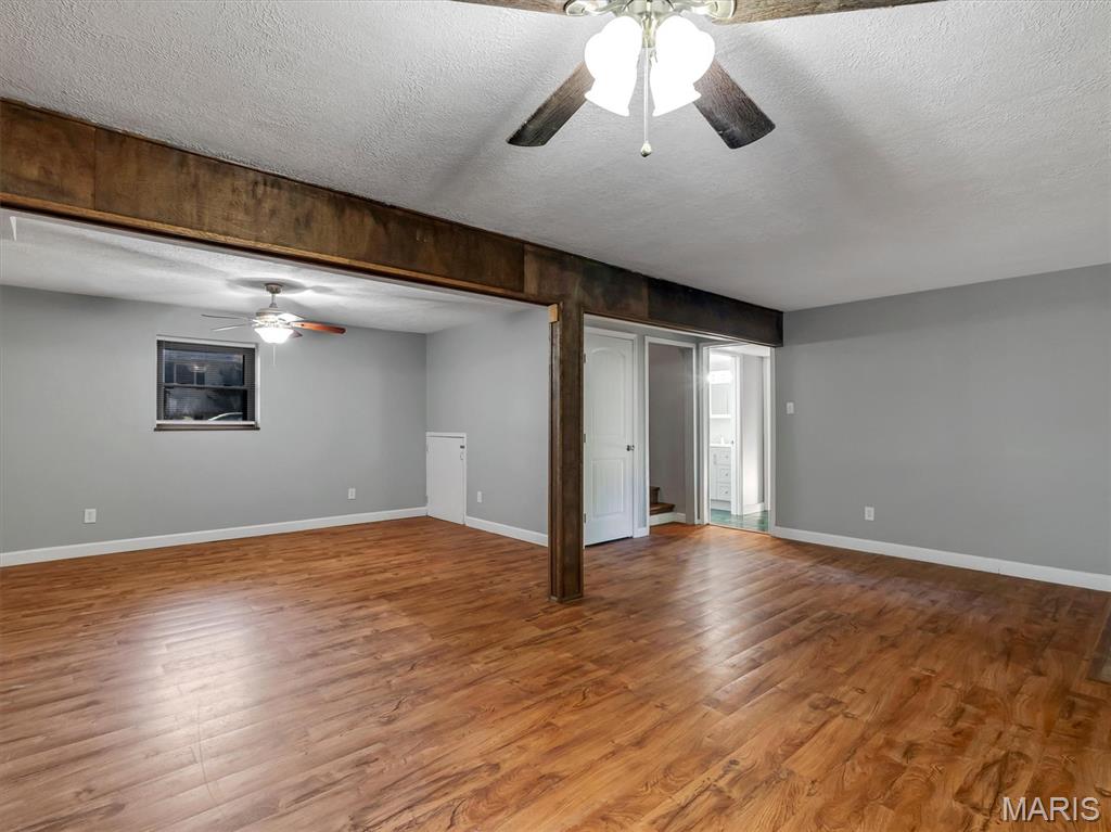 Lake Mdws - Residential