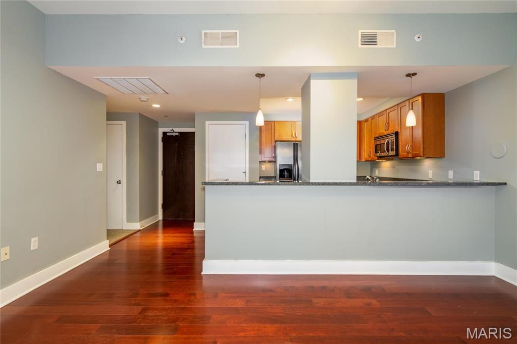 The Marquette - Residential Lease