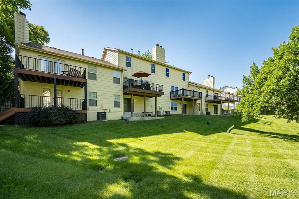 Autumn Lakes Eight Condo Thir - Residential