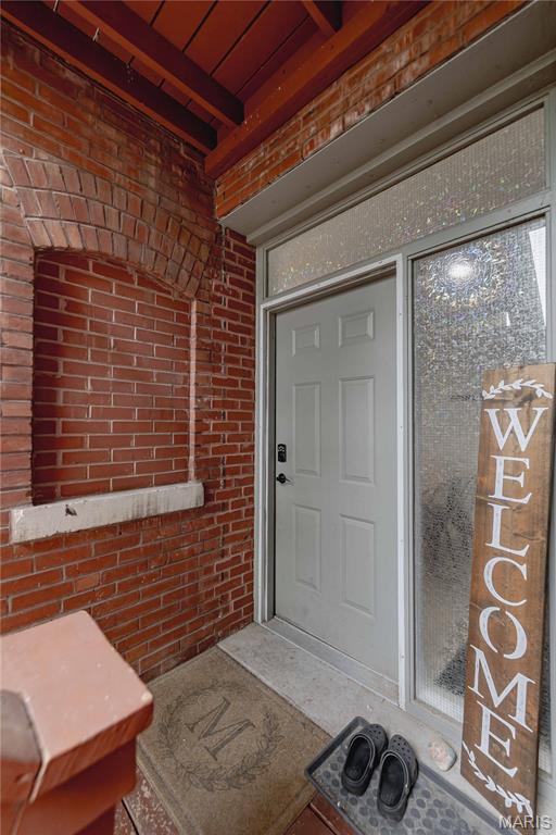 Hampshire Square Condo - Residential