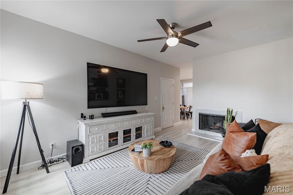 Hampshire Square Condo - Residential