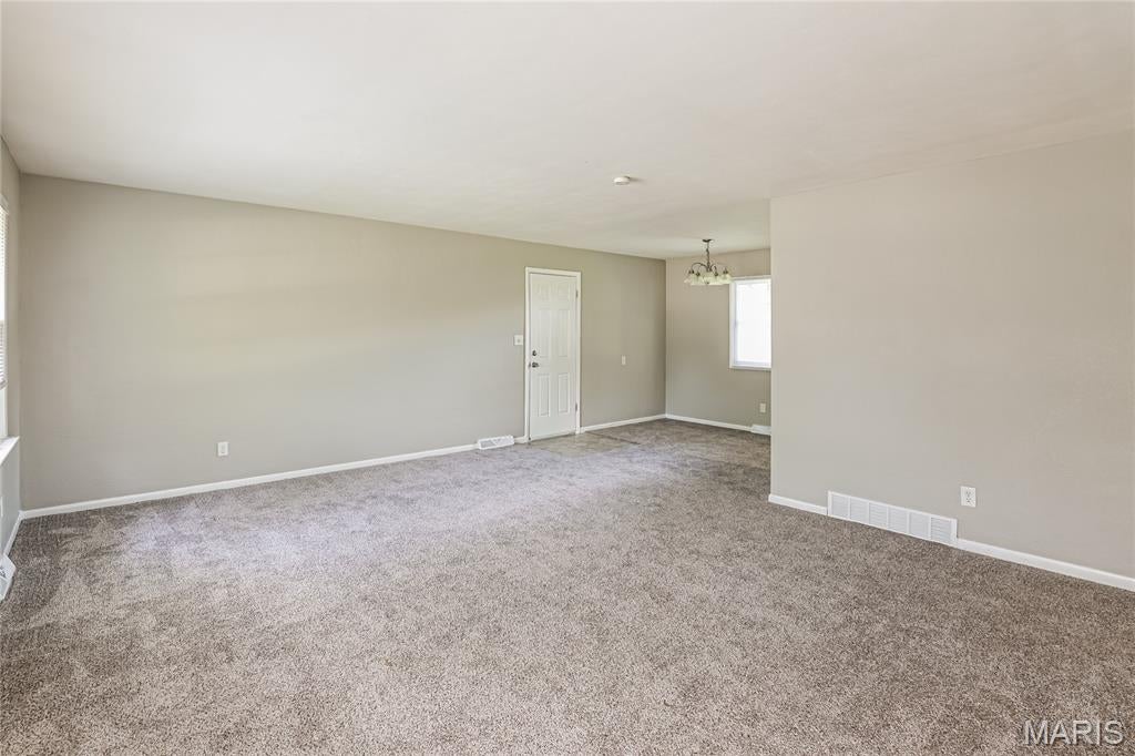 GRAFTON PLACE - Residential