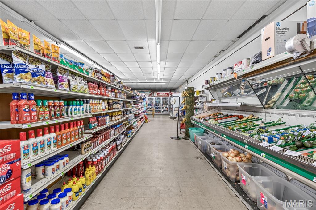 na - Commercial Sale