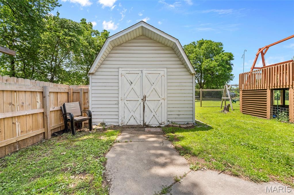 Chouteau Trace 1 - Residential
