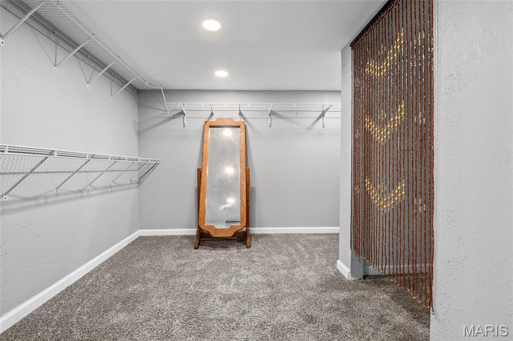 Chouteau Trace 1 - Residential