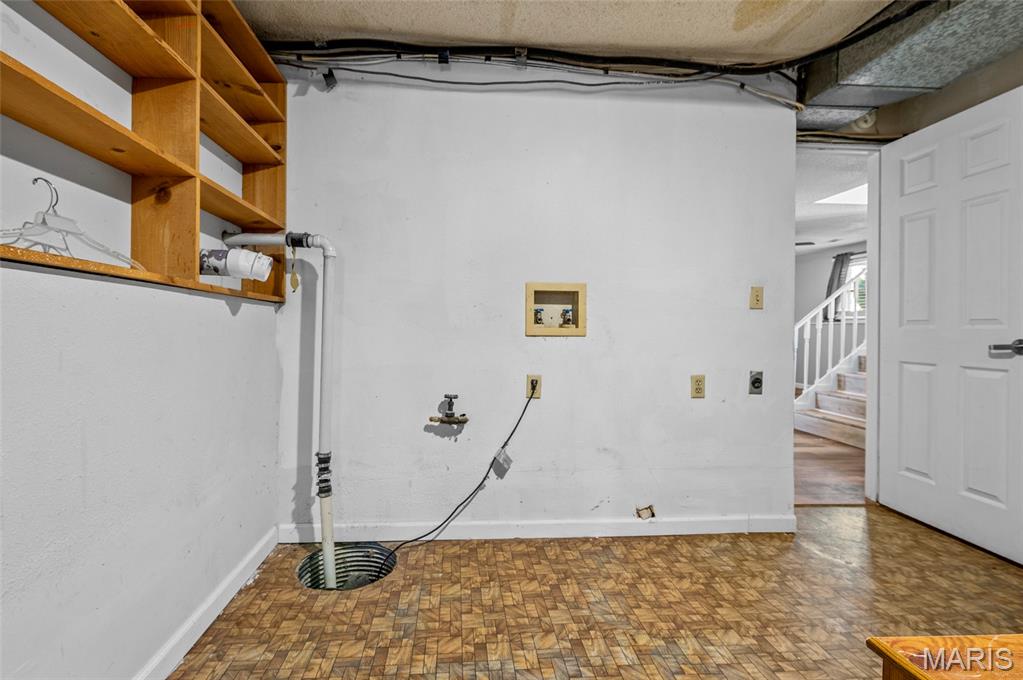 Chouteau Trace 1 - Residential