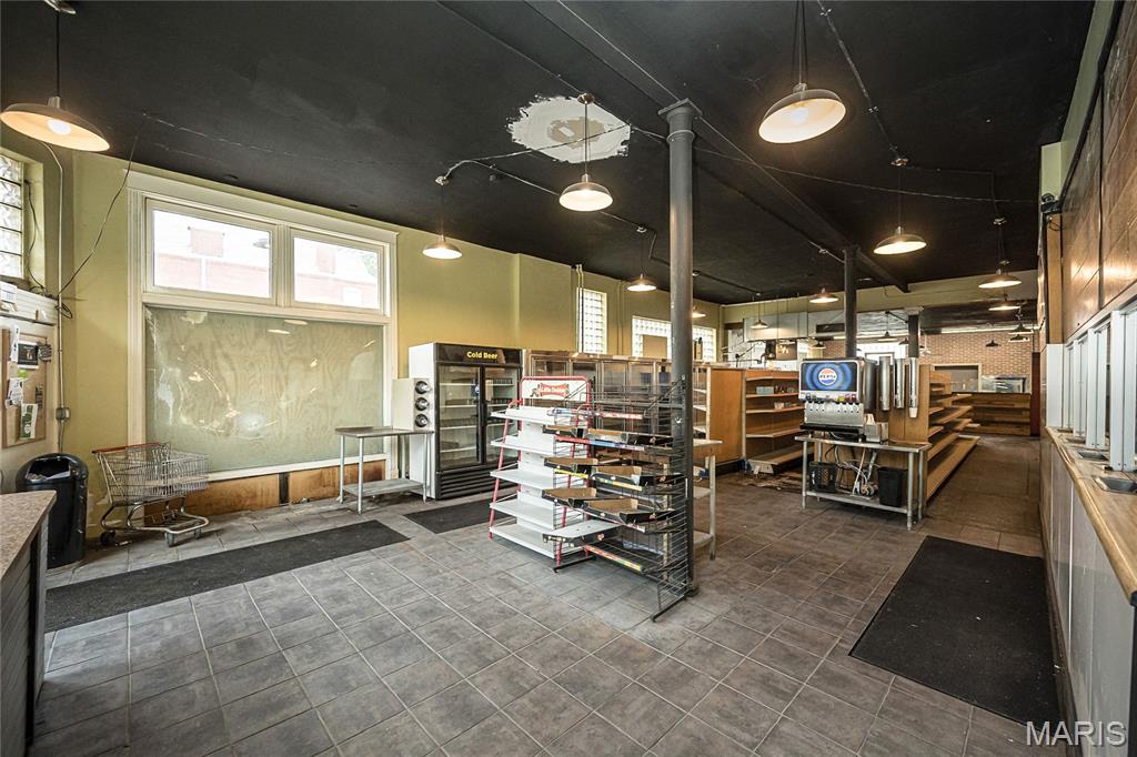City Commons - Residential Income