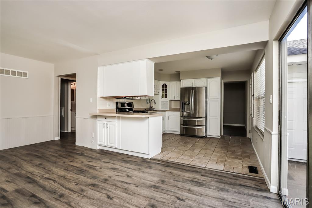 Westglen Village 4 - Residential