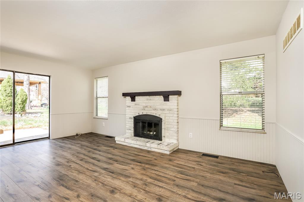 Westglen Village 4 - Residential