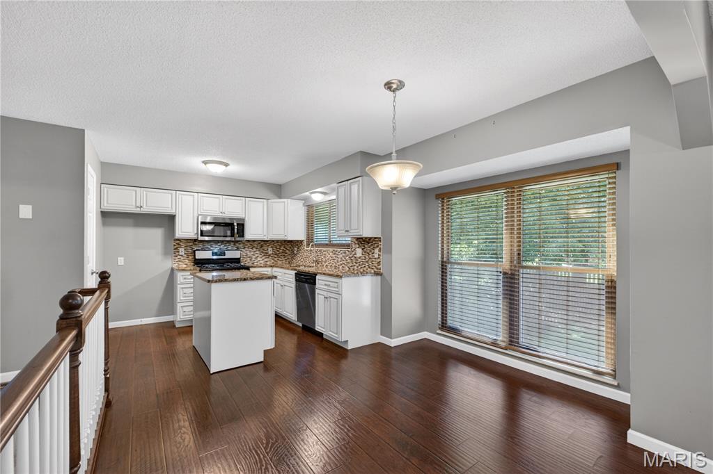 Hickory Ridge #4 - Residential