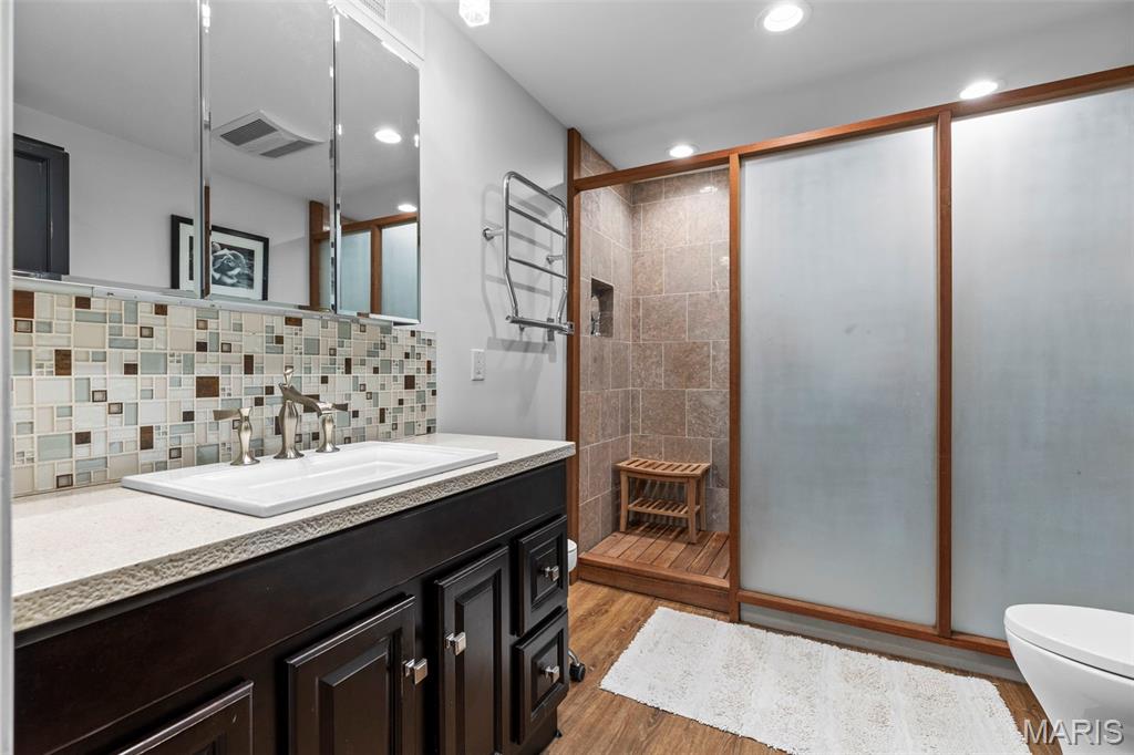 Manors At Village Green Condo - Residential