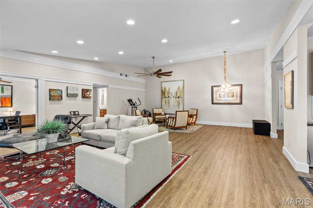 Manors At Village Green Condo - Residential