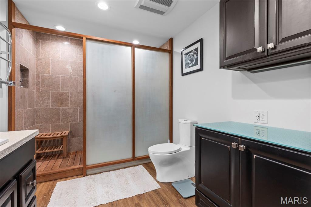 Manors At Village Green Condo - Residential