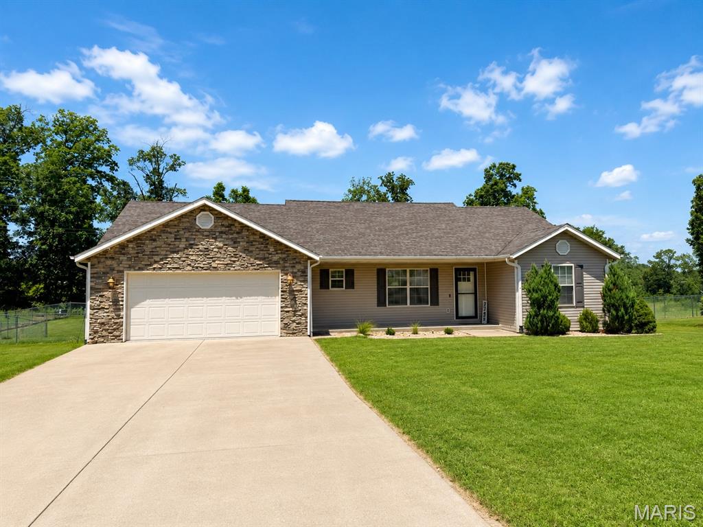 Welcome home to this beautifully maintained 3-bedroom, 2-bath home in Still Creek Crossing subdivision! The open-concept layout features a spacious living area with a vaulted ceiling, creating a bright and inviting space for everyday living and entertaining. You'll love the hard surface flooring throughout the home, offering both style and easy maintenance.
The kitchen and dining area flow seamlessly into the living room, while the split bedroom floor plan provides added privacy. Step outside to enjoy the oversized, fenced backyard situated on approximately 0.81 acre, complete with a deck and a charming cobblestone patio that's perfect for grilling, relaxing, or hosting family and friends.
Additional features include a 2-car garage. If you've been looking for a move-in ready home with room to spread out, this one is a must-see!