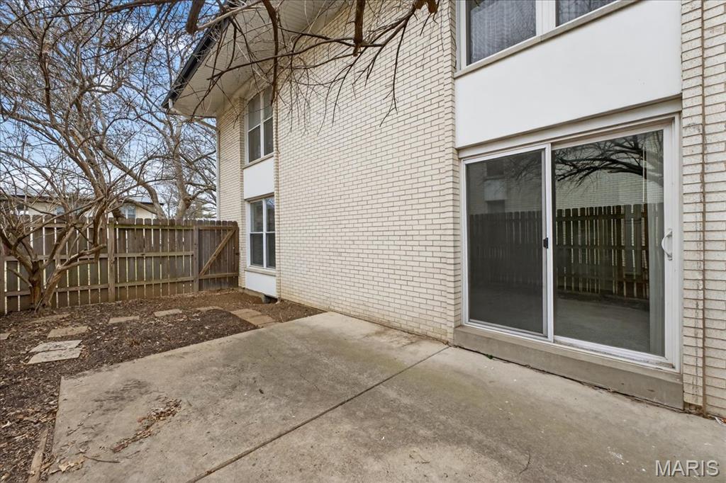Willow Brook Condo - Residential