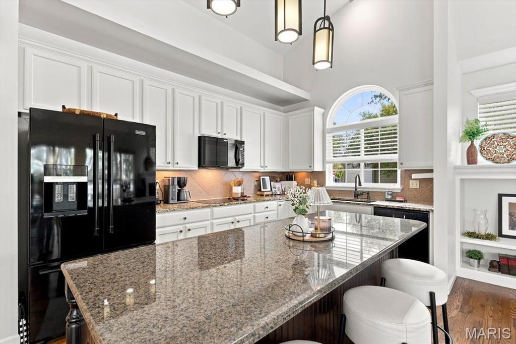 Grand View Ridge Three - Residential