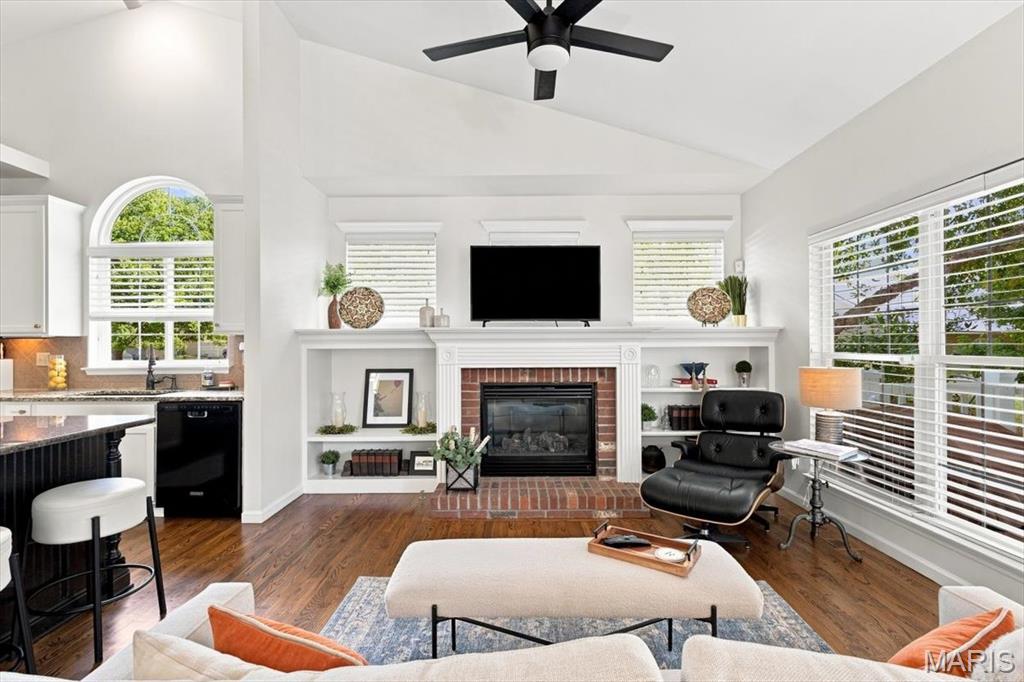 Grand View Ridge Three - Residential