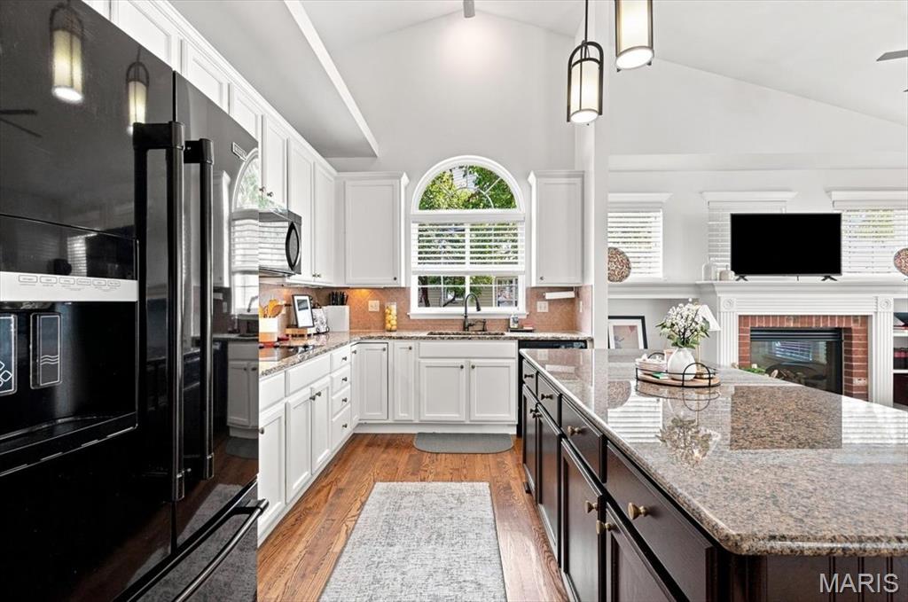 Grand View Ridge Three - Residential