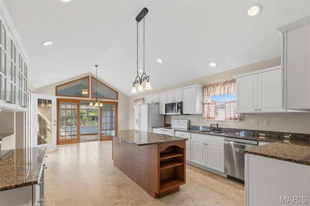 Hidden Lake Estates - Residential