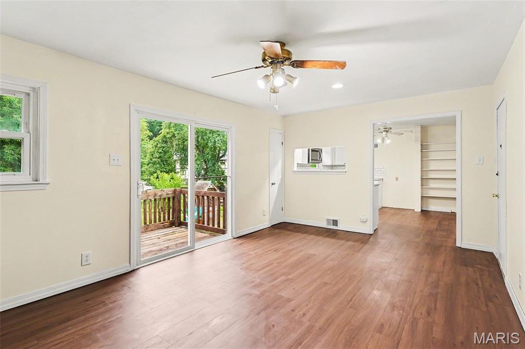 Lakewood Subd-Resub Of Blk 6 - Residential