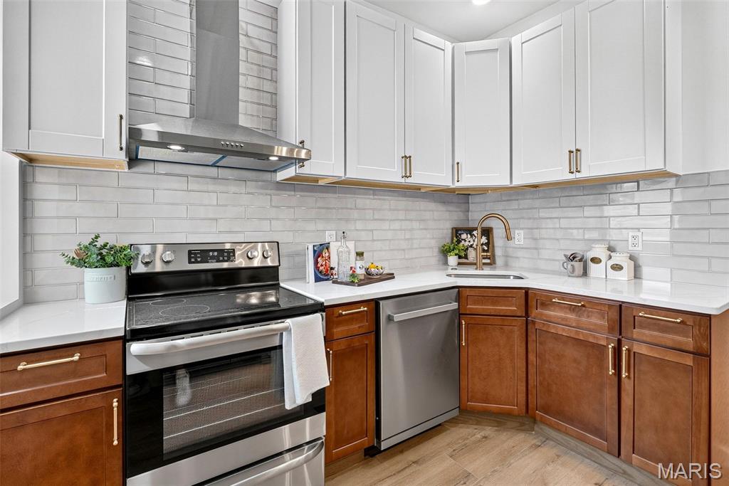 Russell Place Add - Residential