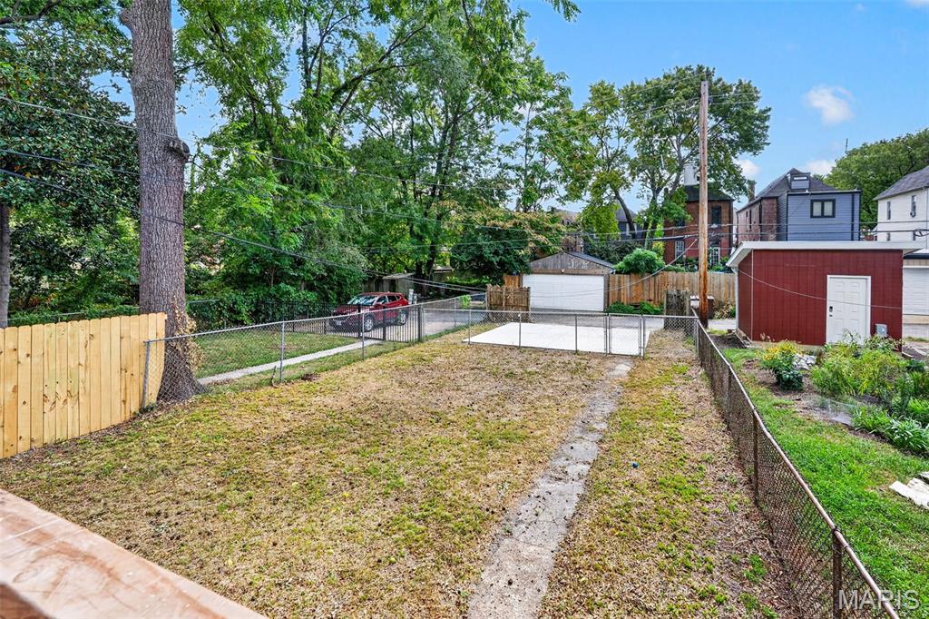 Russell Place Add - Residential