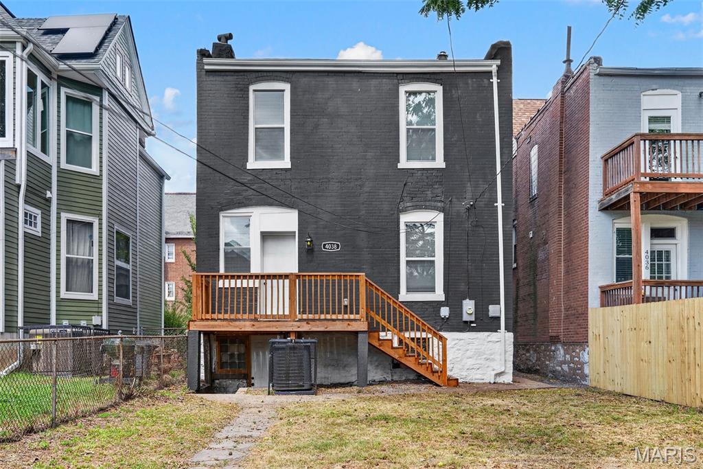 Russell Place Add - Residential