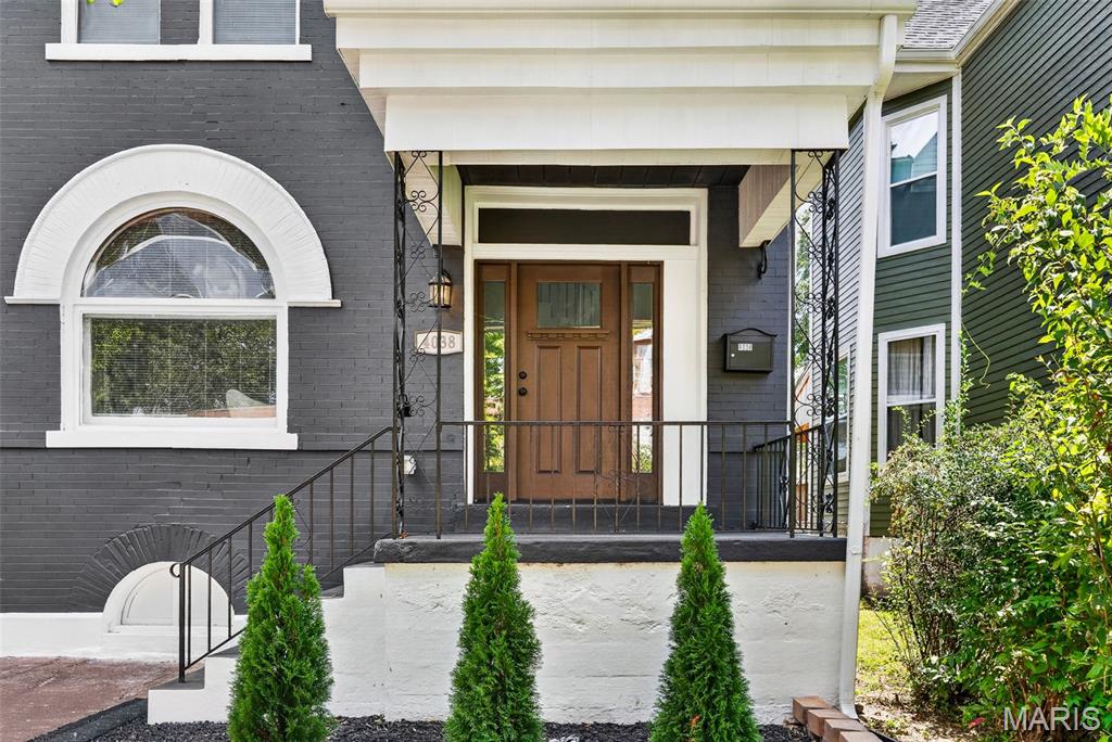 Russell Place Add - Residential