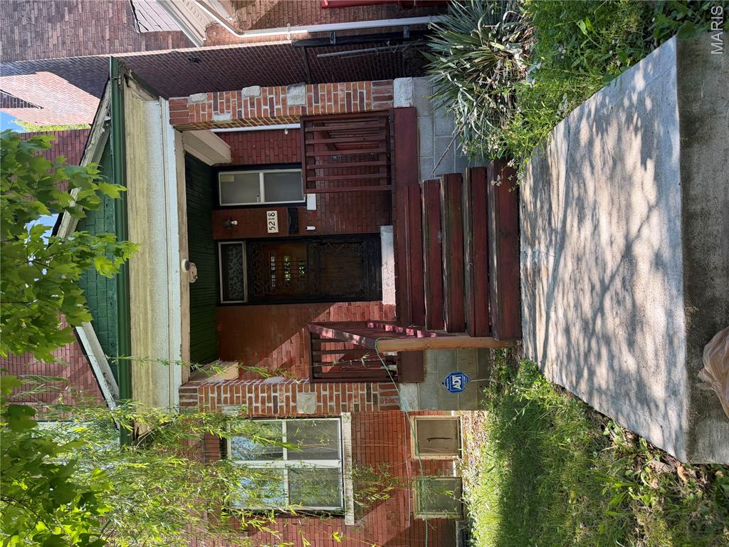 5218 Lotus Ave in St. Louis is a great opportunity for an investor or buyer looking for their next project. This home was previously used as a rental property and has the potential to be income-producing again with the right finishing touches. Several projects have already started and just need to be wrapped, making this a great chance to add value and build equity. Property is being sold as-is. Cash or conventional financing only. Prequalification letter or proof funds is required prior to all showings. Additional photos can be provided upon request.