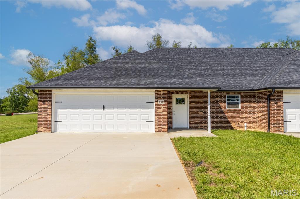 Nine Oaks First Sub - Residential Income
